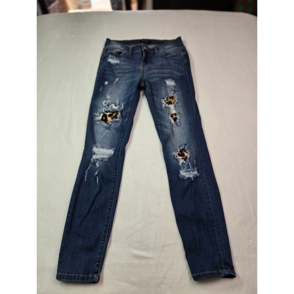 Judy Blue Skinny Fit Distressed Leopard Patch Jeans Medium Wash Denim 7/28